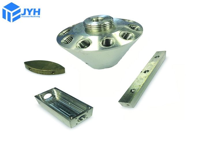5 Assen CNC-bewerking met 650*650*550mm grootte Elektrolijst/passivatie/zwart maken